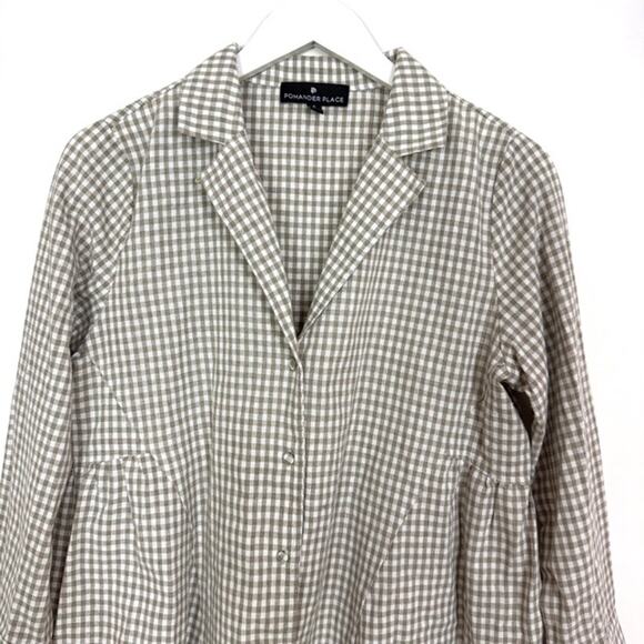 Tuckernuck Pomander Place Scarlett Blouse Gingham - Picture 3 of 8